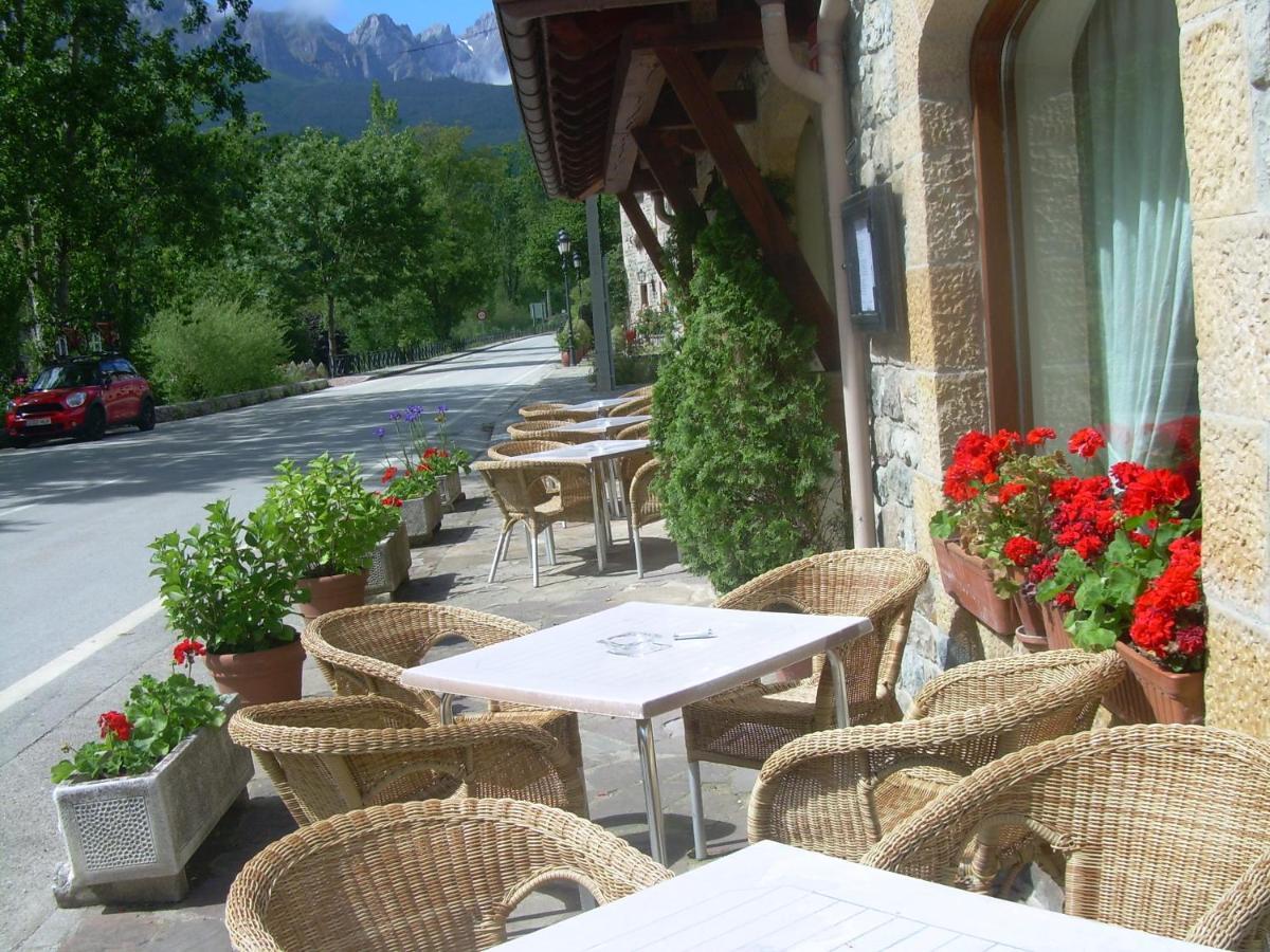 Hotel Cosgaya Εξωτερικό φωτογραφία
